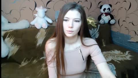 Snapshot of _astarte_ chatting on 01-27-25, 11:33 _astarte_ online show from 01-27-25, 11:33