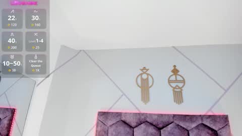 _aurora_collins_ online show from 10-17-25, 12:52