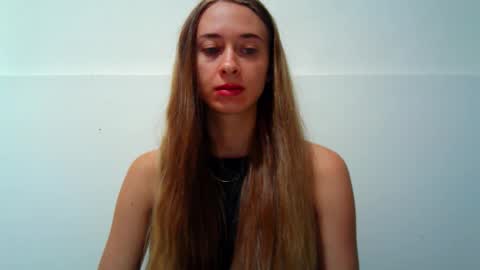 Snapshot of _aurora_sweet chatting on 09-24-25, 07:55 _aurora_sweet online show from 09-24-25, 07:55