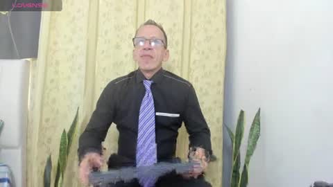 Axel online show from 07-07-26, 11:47