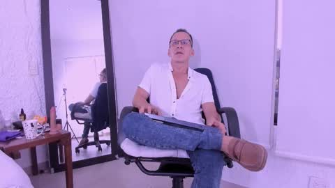 _axelking_ online show from 02-06-26, 11:35