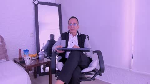 _axelking_ online show from 02-12-26, 11:38