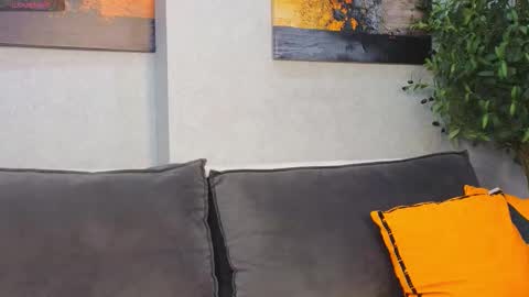 Snapshot of _b00bss_ chatting on 09-30-25, 03:22 Jess online show from 09-30-25, 03:22