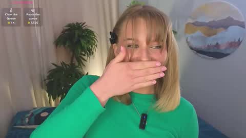 Snapshot of _b00bss_ chatting on 02-06-26, 10:51 Jess online show from 02-06-26, 10:51