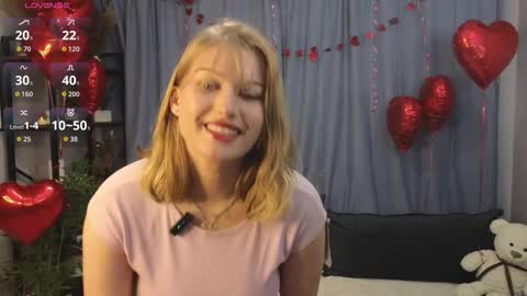 Snapshot of _b00bss_ chatting on 02-17-26, 11:29 Jess online show from 02-17-26, 11:29