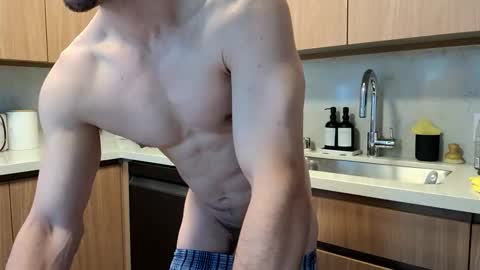 Snapshot of _b_h_c_ chatting on 12-14-25, 08:46 _b_h_c_ online show from 12-14-25, 08:46