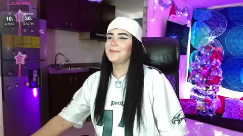 Snapshot of _babyfantasy_ chatting on 12-15-24, 06:37 You Baby online show from 12-15-24, 06:37