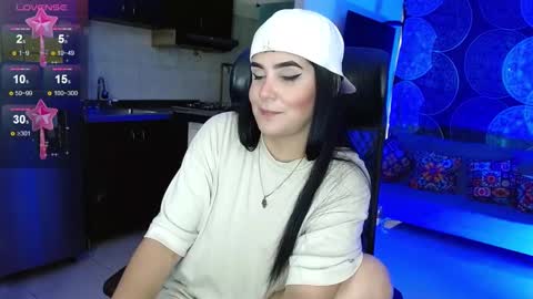 Snapshot of _babyfantasy_ chatting on 01-22-25, 10:15 You Baby online show from 01-22-25, 10:15