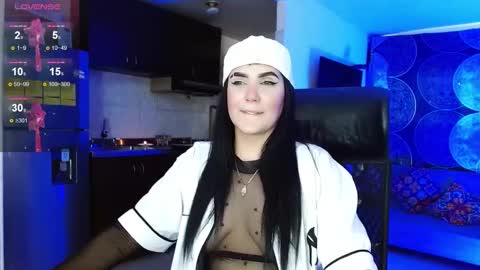 Snapshot of _babyfantasy_ chatting on 01-25-25, 08:53 You Baby online show from 01-25-25, 08:53