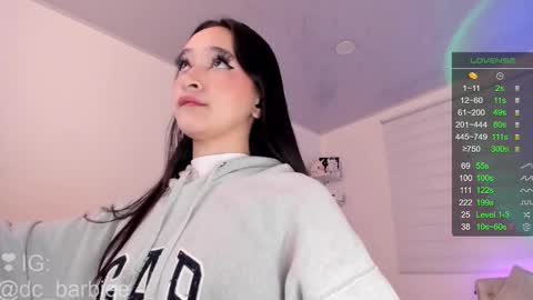 Andrea online show from 11-23-25, 09:42