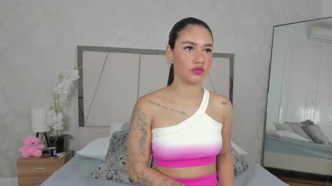 Bella Nova online show from 12-14-25, 12:21