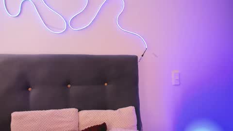 Snapshot of _bihanca chatting on 11-05-25, 09:04 Bihanca online show from 11-05-25, 09:04