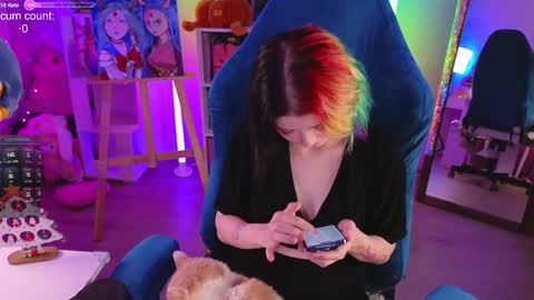 Snapshot of _biscuitty chatting on 12-11-24, 09:55 Alice .. online show from 12-11-24, 09:55