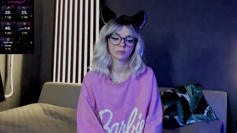 Olivia Subscribe to my Fansly -   online show from 03-15-26, 10:05