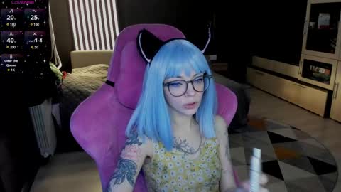 Olivia Subscribe to my Fansly -   online show from 04-13-26, 12:05