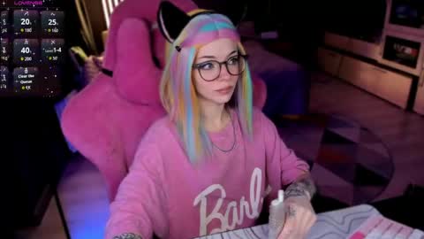 Olivia Subscribe to my Fansly -   online show from 04-26-26, 12:30