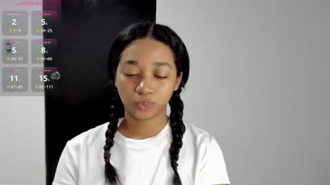 Snapshot of _blairwest_ chatting on 11-20-25, 08:14 _blairwest_ online show from 11-20-25, 08:14