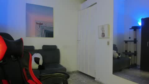 Snapshot of _blakee chatting on 01-16-25, 12:55 B L A K E online show from 01-16-25, 12:55