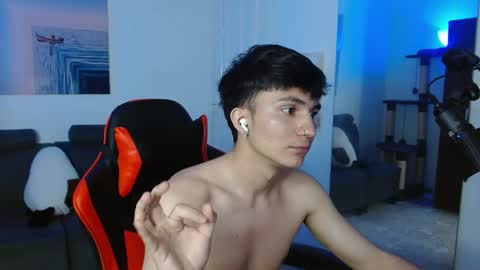 Snapshot of _blakee chatting on 03-05-25, 06:33 B L A K E online show from 03-05-25, 06:33