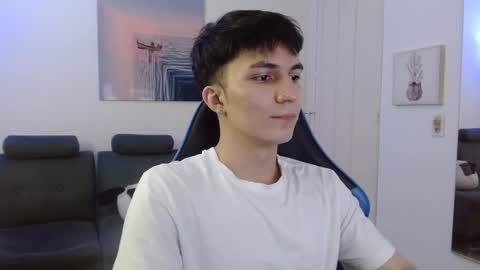 Snapshot of _blakee chatting on 01-10-26, 07:04 B L A K E online show from 01-10-26, 07:04