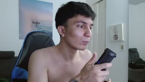 Snapshot of _blakee chatting on 02-13-26, 05:53 B L A K E online show from 02-13-26, 05:53