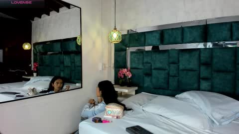 _bonnyandclyde online show from 02-12-26, 12:22