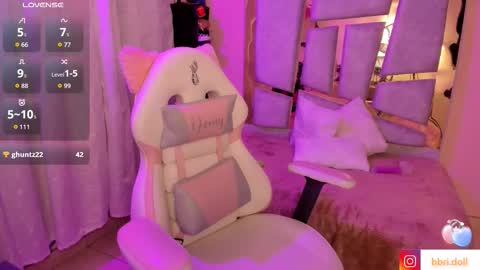 Angie  Independent model online show from 09-25-25, 07:45