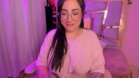 Angie  Independent model online show from 09-30-25, 11:26