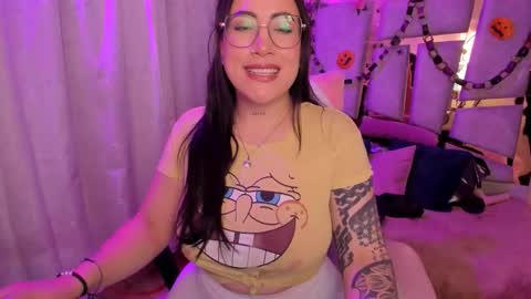 Angie  Independent model online show from 10-19-25, 10:43