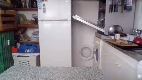 Snapshot of _bubble_buttfunxxx chatting on 12-26-24, 09:22 _bubble_buttfunxxx online show from 12-26-24, 09:22