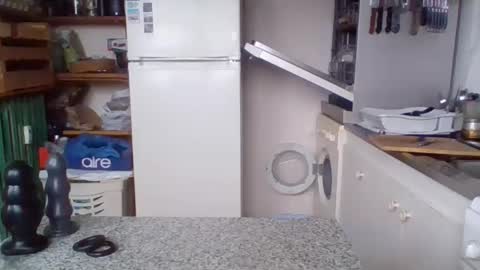 Snapshot of _bubble_buttfunxxx chatting on 12-27-24, 09:39 _bubble_buttfunxxx online show from 12-27-24, 09:39