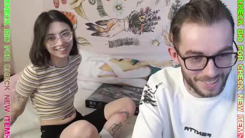 Snapshot of _by_double_sexy_miss_ chatting on 02-23-25, 12:37 _by_double_sexy_miss_ online show from 02-23-25, 12:37