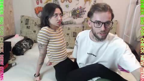 Snapshot of _by_double_sexy_miss_ chatting on 03-01-25, 04:11 _by_double_sexy_miss_ online show from 03-01-25, 04:11