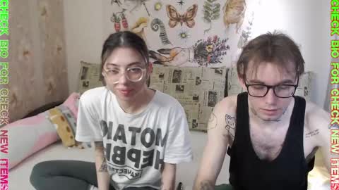 Snapshot of _by_double_sexy_miss_ chatting on 03-06-25, 04:52 _by_double_sexy_miss_ online show from 03-06-25, 04:52