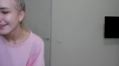   online show from 02-05-26, 12:04