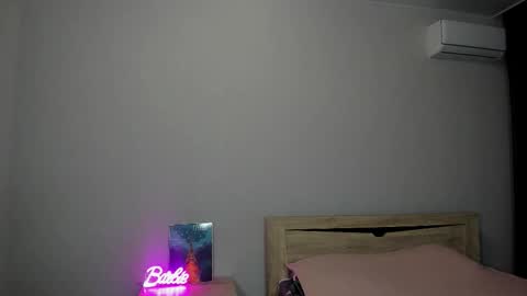   online show from 03-28-26, 08:30