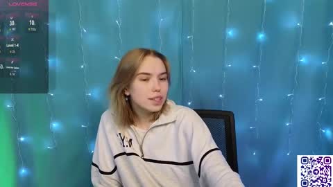 _capybara0_0 online show from 03-08-25, 07:20