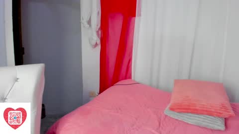 Snapshot of _careless_whisper_ chatting on 12-31-24, 12:11 _careless_whisper_ online show from 12-31-24, 12:11