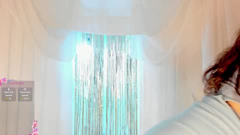 Snapshot of _careless_whisper_ chatting on 10-25-25, 11:07 _careless_whisper_ online show from 10-25-25, 11:07