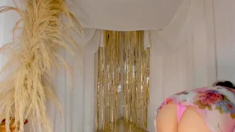 Snapshot of _careless_whisper_ chatting on 11-17-25, 12:05 _careless_whisper_ online show from 11-17-25, 12:05