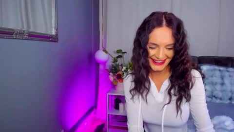 _carlawhite_ online show from 03-25-26, 04:40