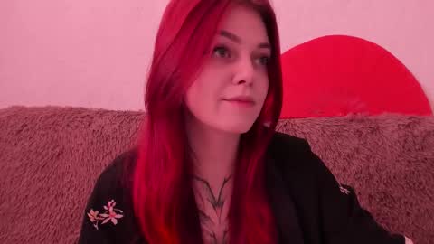 Snapshot of _caroline_coy chatting on 02-07-26, 10:52 Caroline online show from 02-07-26, 10:52