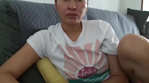 Snapshot of _cattleya1 chatting on 06-12-26, 11:31 cat online show from 06-12-26, 11:31