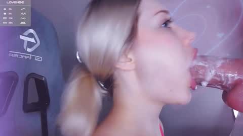 Angelina online show from 12-04-25, 05:43