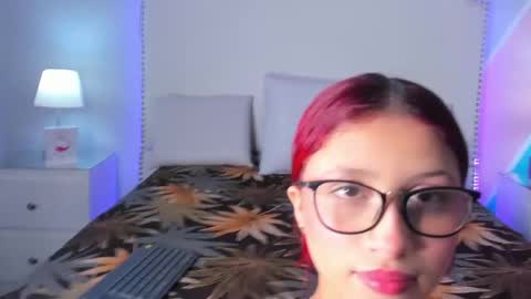 _cherry_fox online show from 04-21-26, 12:00