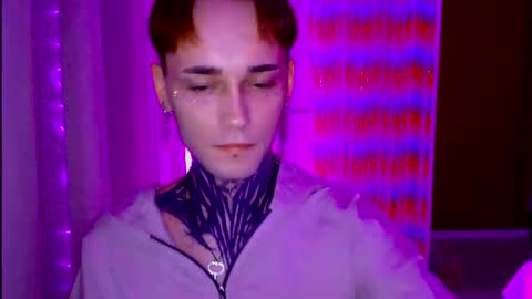 Diego online show from 10-26-25, 02:06