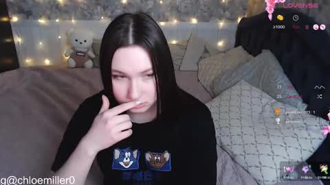 Snapshot of _chloe_miller_ chatting on 02-12-25, 07:24 _chloe_miller_ online show from 02-12-25, 07:24