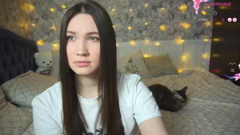 Snapshot of _chloe_miller_ chatting on 02-28-25, 05:26 _chloe_miller_ online show from 02-28-25, 05:26