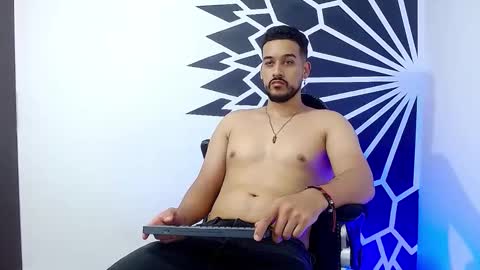 Snapshot of _christopher_dennis_ chatting on 02-15-25, 02:47 CRIS online show from 02-15-25, 02:47