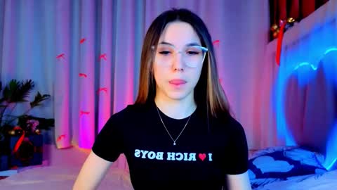 Snapshot of _cindy_lou_ chatting on 01-11-26, 05:01 Cindy . online show from 01-11-26, 05:01